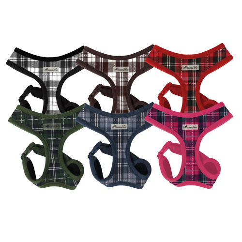 AdjNeckPlaidHarnesses